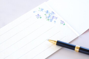 一筆箋で手紙を書く
