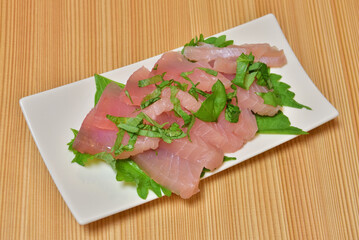 おいしいキハダマグロの刺身