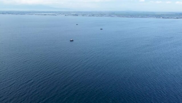 Taking pictures of items in the middle of the sea that fishermen use to catch fish.
Patobong, South Sulawesi Indonesia
May 19 2024
