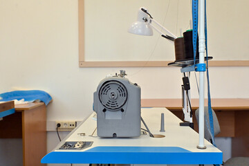 seamstress cut sew clothes designer atelier style fashion designer sewing business