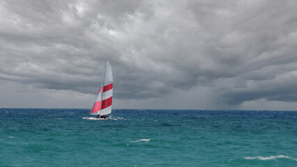 Djerba - łódź żaglowa przed burzą © Darcos