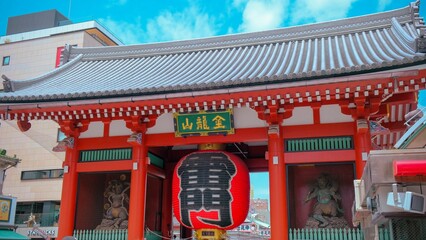 Iconic Kaminarimon Gate in Tokyo, Japan