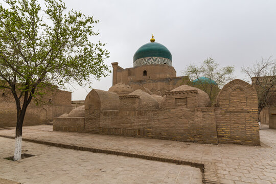 Pahlavon Mahmud mausoleum in Khiva
