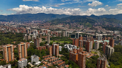  Foto aérea desde el Poblado en Medellín, Colombia. 
