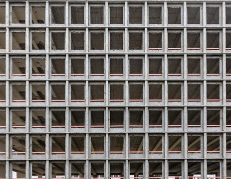 Entkerntes Hochhaus in Hamburg