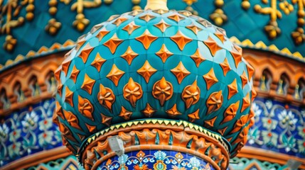 Obraz premium A closeup of the colorful tiles decorating an onion dome in a historical building