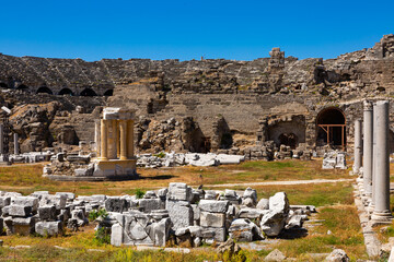 Naklejka premium Old ruins of the ancient theater in Side, Turkey