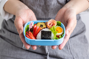 子どものお弁当　children's lunch box