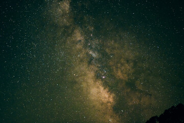 Obraz premium 天の川を見上げる