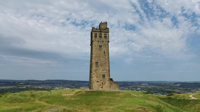 Huddersfield, Castle Hill, Aerial Orbit