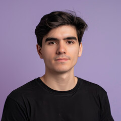 Obraz premium The Shadowed Poise: A Man in Black Shirt Strikes a Pose