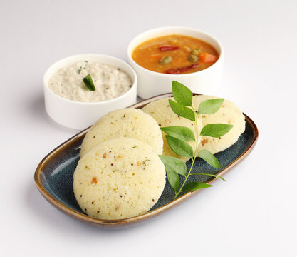 Rava or sooji idli with coconut chutney and sambhar