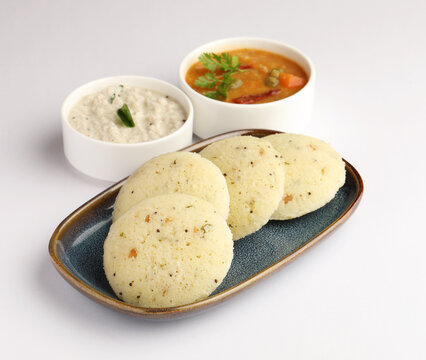 Rava or sooji idli with coconut chutney and sambhar