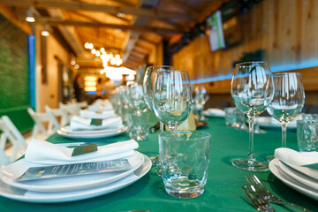 
dinner
food
food
celebration
restaurant
table
dish
party
wedding