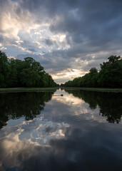 Obraz premium sunset over the lake in Munich