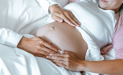 parenthood, pregnancy, motherhood, parent, pregnant, patient, birth, childbirth, heartbeat, health....