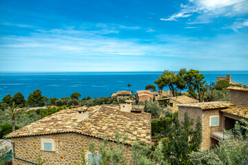 Küstenwanderung zur Bucht von Cala de Deià auf der wunderschönen Balearen Insel Mallorca -...