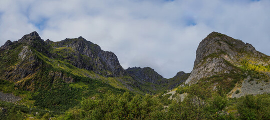 Les &icirc;les Lofoten, beaut&eacute;s naturelles de la Norv&egrave;ge.