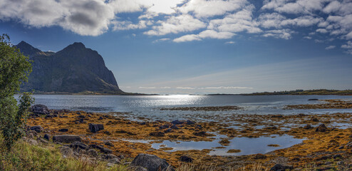 Les &icirc;les Lofoten, beaut&eacute;s naturelles de la Norv&egrave;ge.