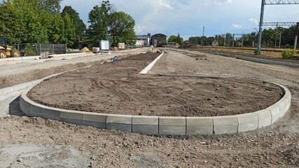 Krawężnik betonowy. © WalDec