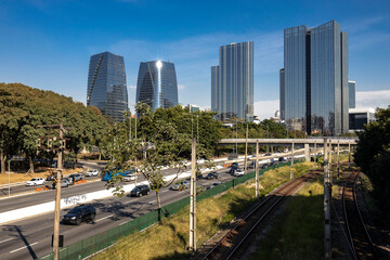 Obraz premium Marginal Pinheiros Cidade Jardim vias urbanas