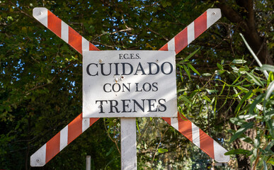 Be careful, Be aware of, warning, station, train station, train