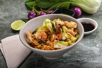 Asian cuisine - Fried noodles with seafood