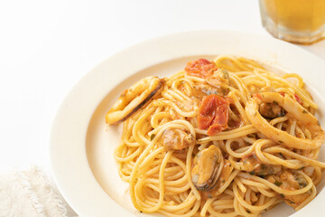 魚介トマトソースパスタ