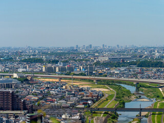 山の展望台から見る街の風景