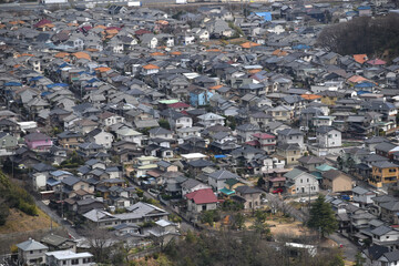 山から見た町並み、日本の住宅地