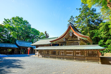 Obraz premium 初夏の宗像大社 中津宮 大島 福岡県宗像市 Munakata Taisha Shrine Nakatsugu in early summer. Ooshima island. Fukuoka Pref, Munakata City.