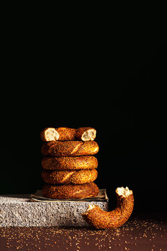 Turkish bagels on concrete block