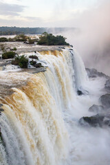 Cataratas do iguaçu amanhecer