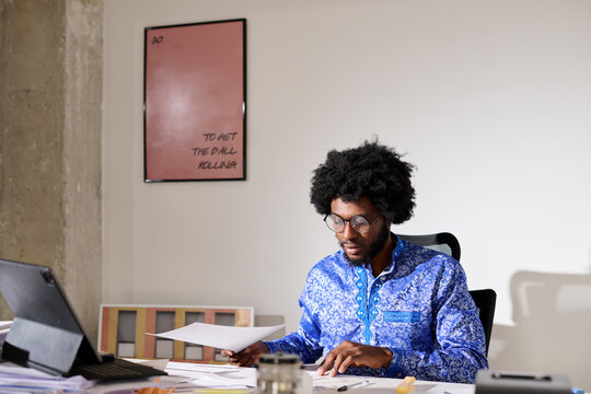 Diligent Analysis in a Productive Office Environment