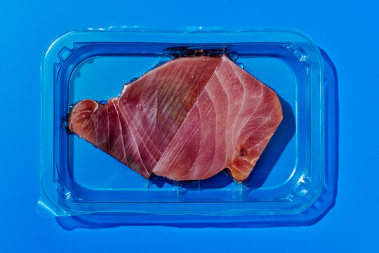 packed raw tuna