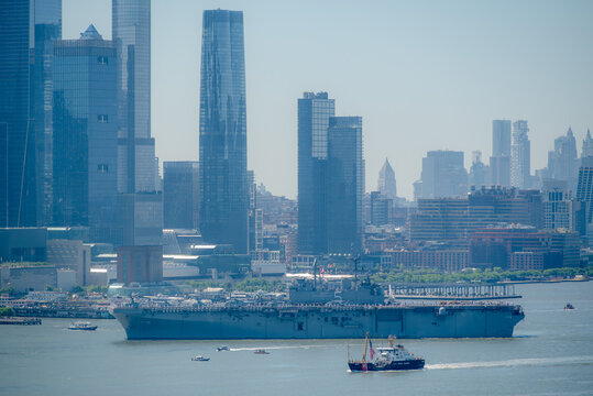 New York Fleet Week 2024, USCGS Katherine Walker (WLM-552) and USS Bataan (LHD 5)