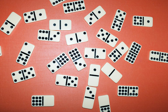 Strategic and tactic domino game/play with hard direct flashlight