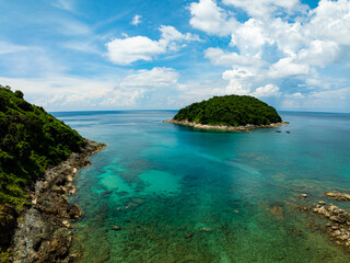 Fototapeta premium Top view Beautiful seashore in Phuket Thailand