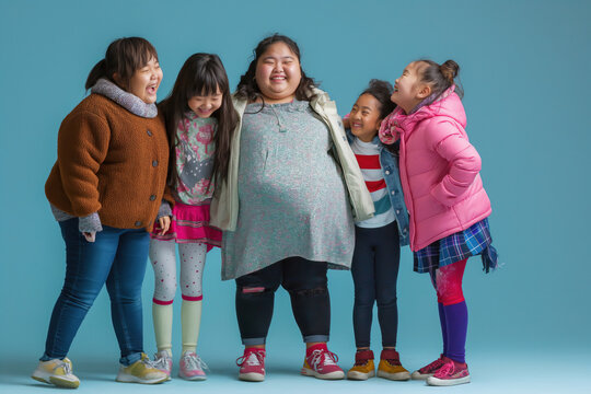 a 10 years old chinese overweight girl with his friends