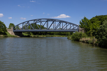 Brücke am Kanal