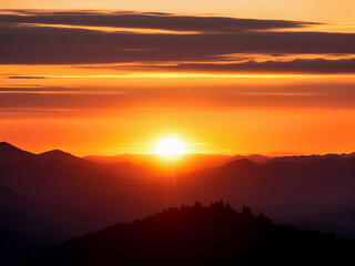 Obraz premium sunset over the mountains