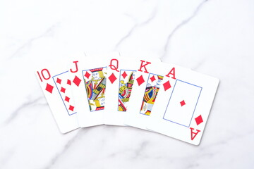 トランプのポーカーゲームで最強のカード、ロイヤルストレートフラッシュ
