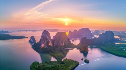 Samet Nangshe Islands are one of the most beautiful sunrise view points in Phang Nga Province. In Thailand, the beauty of the sunrise