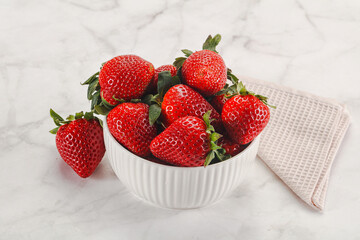 Sweet srawberry in the bowl