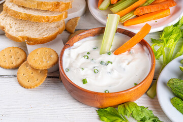 Cottage cheese dip with vegetables and crackers