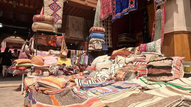  Carpet, handmade in souk in morocco, tradional 