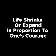 Obraz premium Best Inspirational and motivational quotes and positive saying about life with a plain black background.