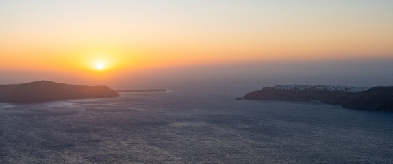 Fototapeta premium sunset over the sea