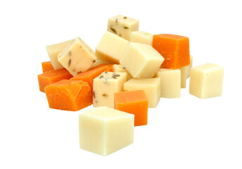 Cubes de fromage pour l'apéritif / Fond transparent