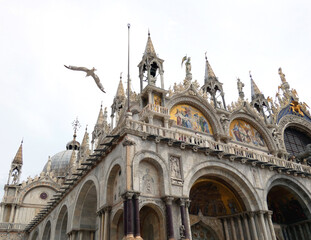 Naklejka premium The unique St. Mark's Basilica in Venice (Italy)